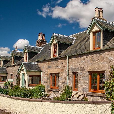 Rosemount Cottage One- Highland Cottage Garve Bagian luar foto