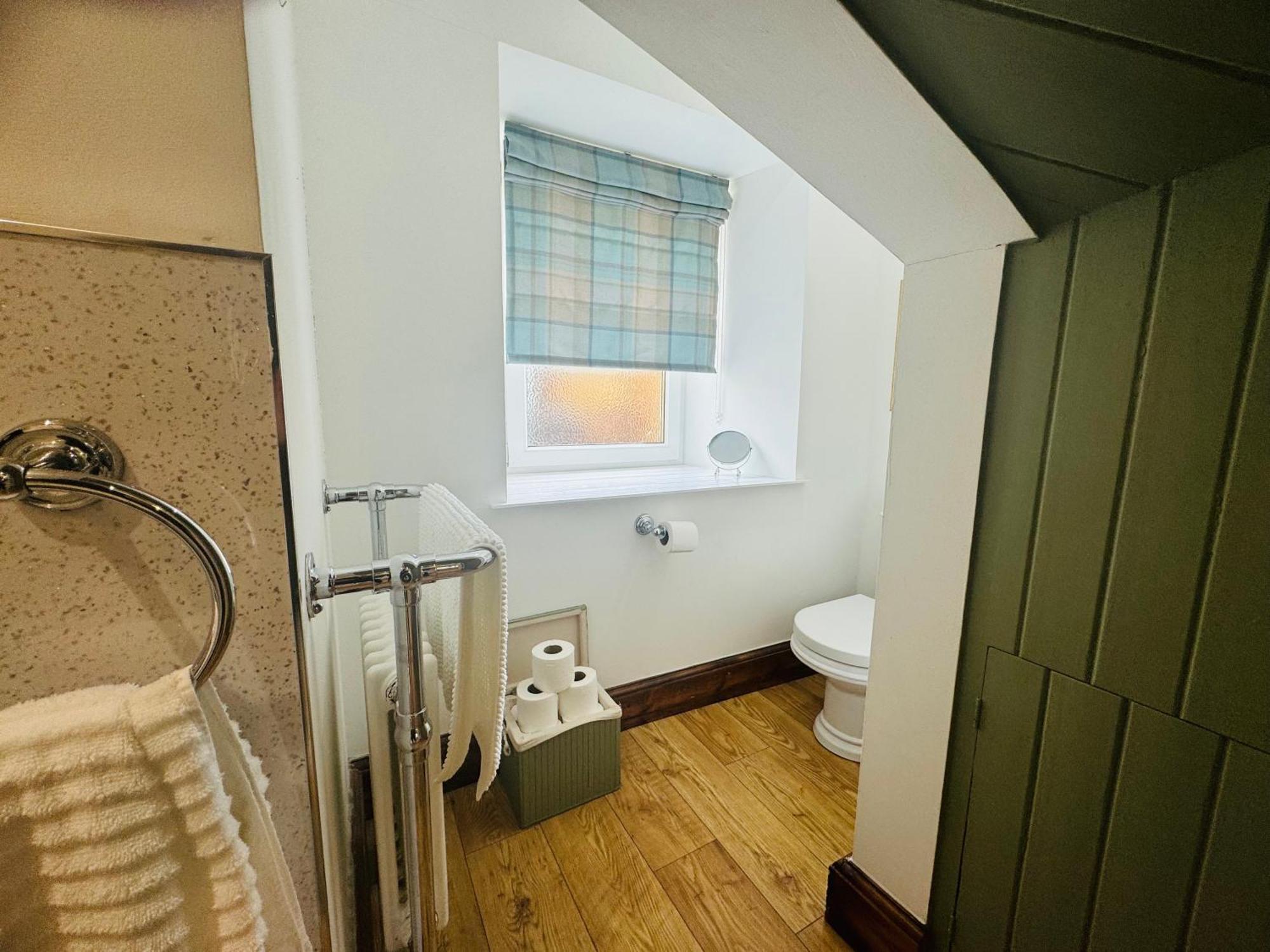 Rosemount Cottage One- Highland Cottage Garve Bagian luar foto