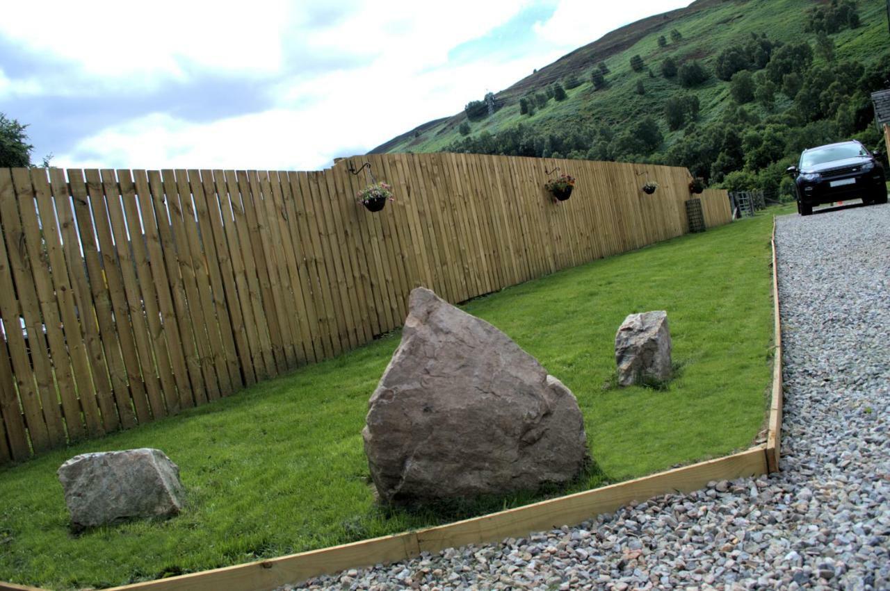 Rosemount Cottage One- Highland Cottage Garve Bagian luar foto