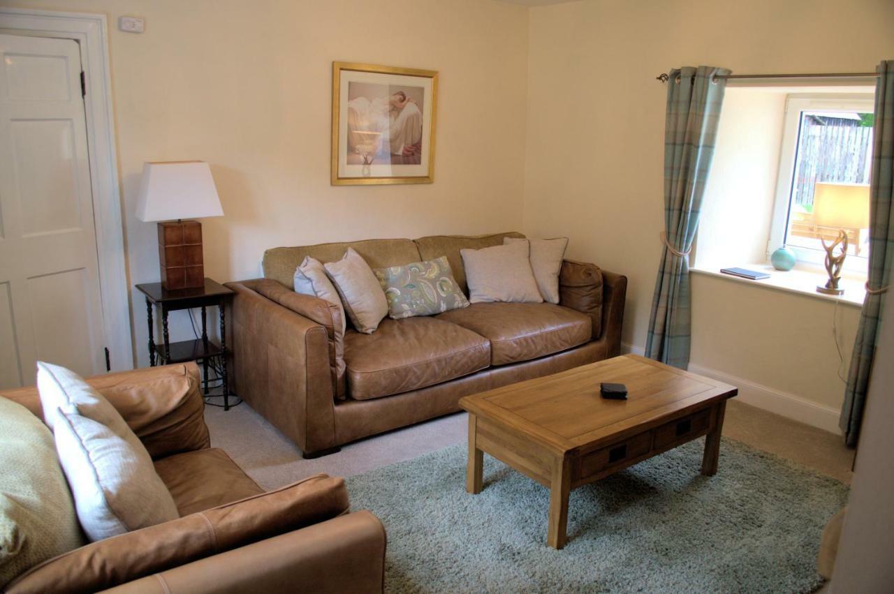 Rosemount Cottage One- Highland Cottage Garve Bagian luar foto